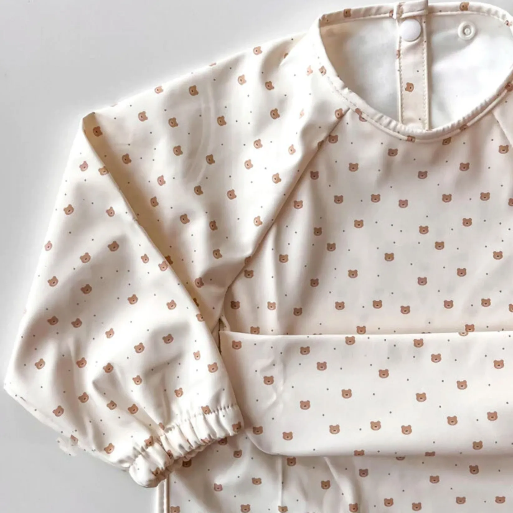 Breastfeeding|Bibs>Micasso Long-sleeved Bib with integrated pocket 6-24m - Little bear