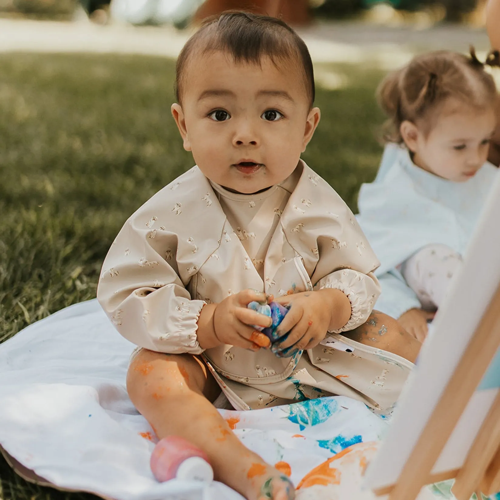 Breastfeeding|Bibs>Micasso Long-sleeved Bib with integrated pocket 6-24m -Dogs