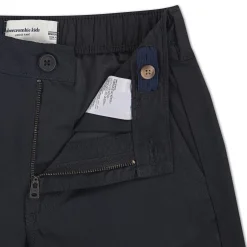 Pants & Jeans><noscript><img width=