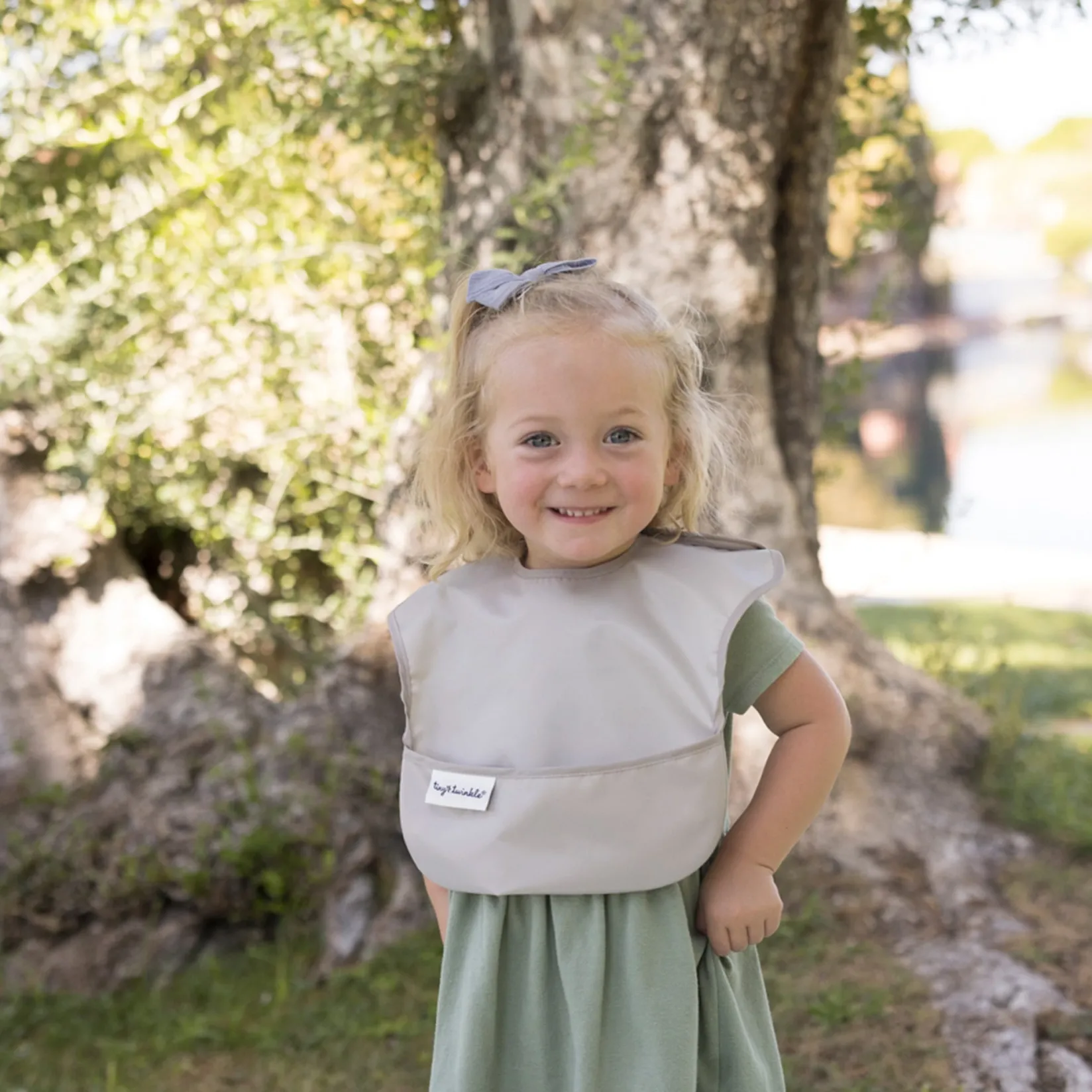 Bibs|Breastfeeding>Tiny Twinkle Mess-proof Easy Bib 2-pack - Lilac / Taupe