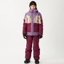 Outerwear|Coats & Jackets><noscript><img width=