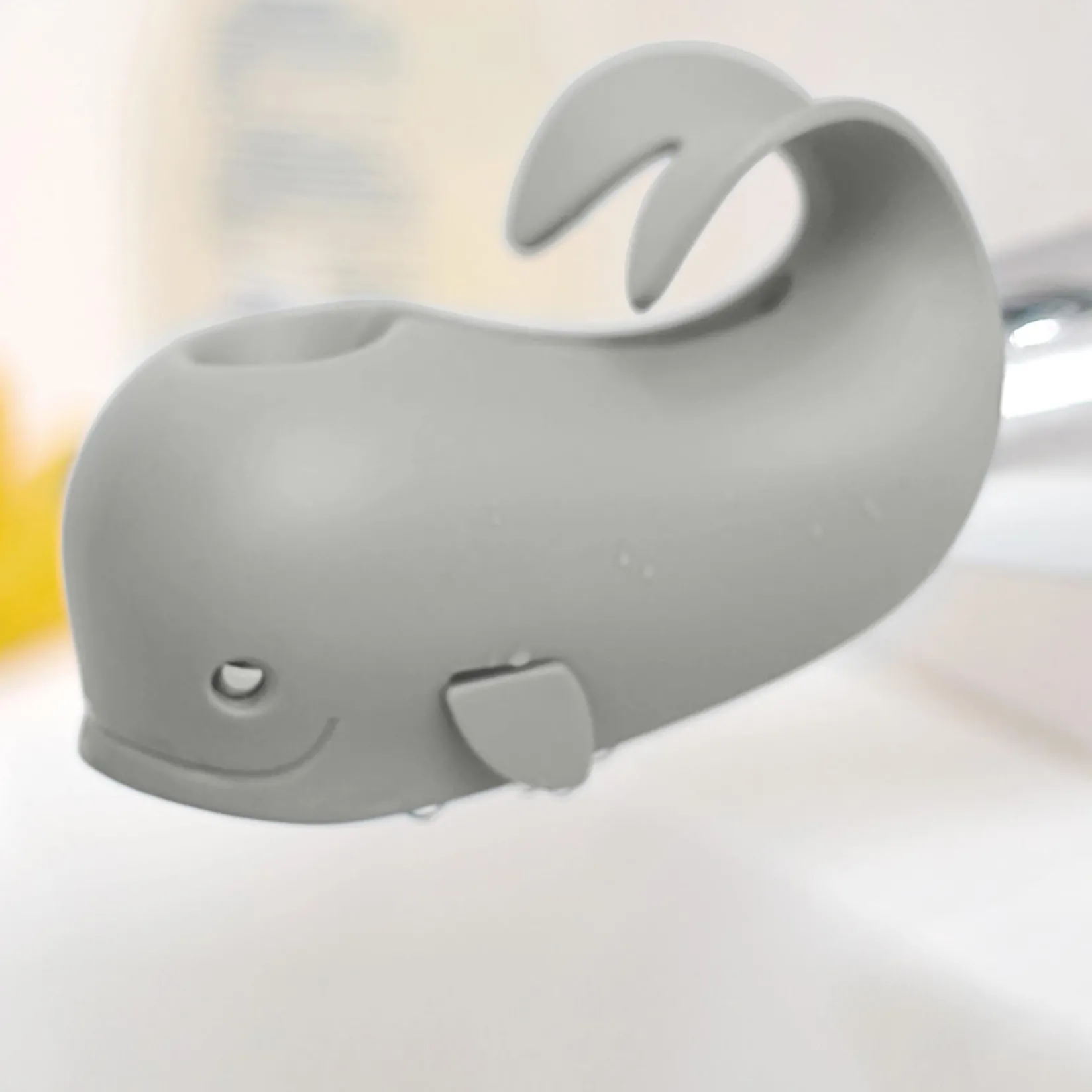 Bath Accessories>Skip Hop Moby Spout Cover - Gray