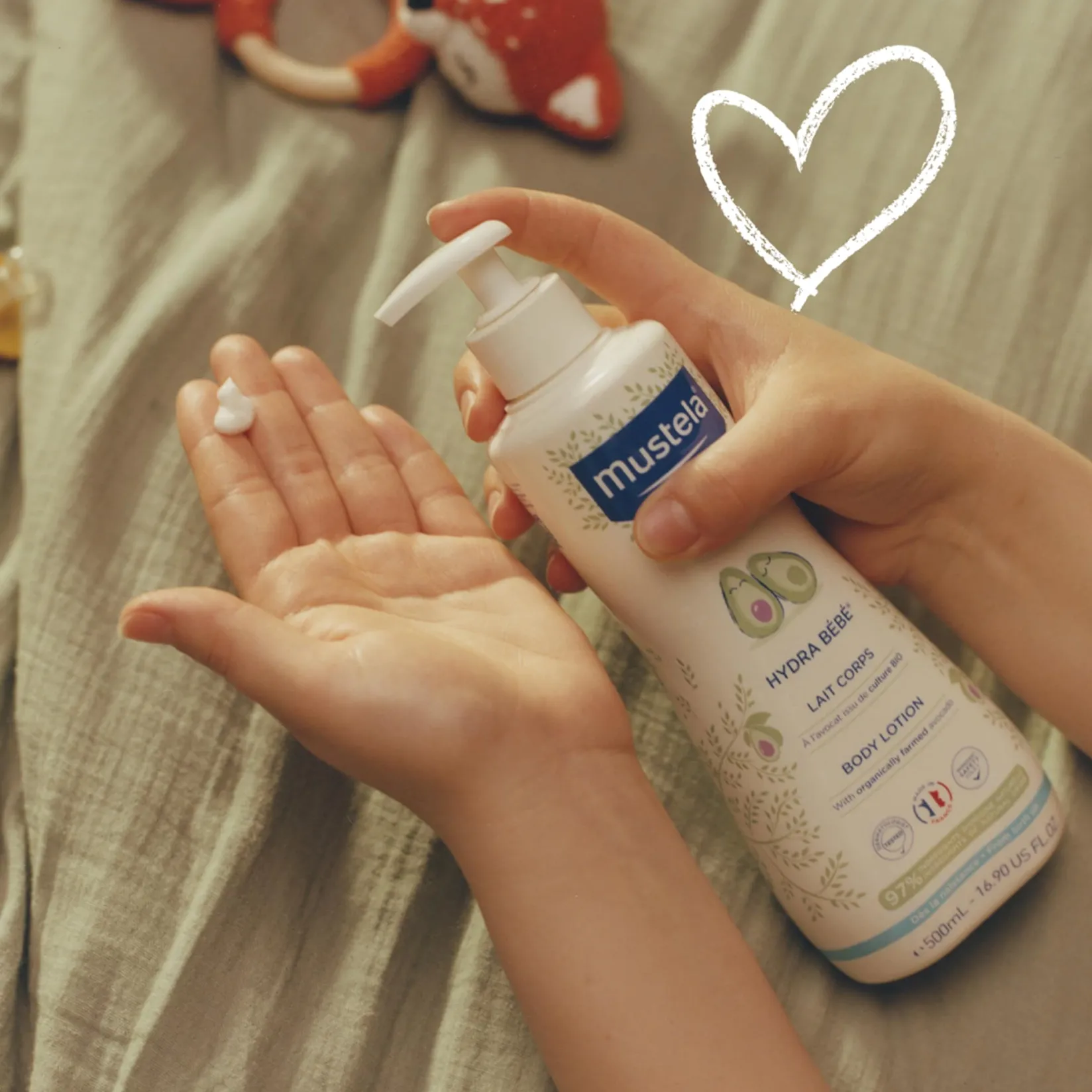 Care For Mom>Mustela Mom and Baby Hydration Set