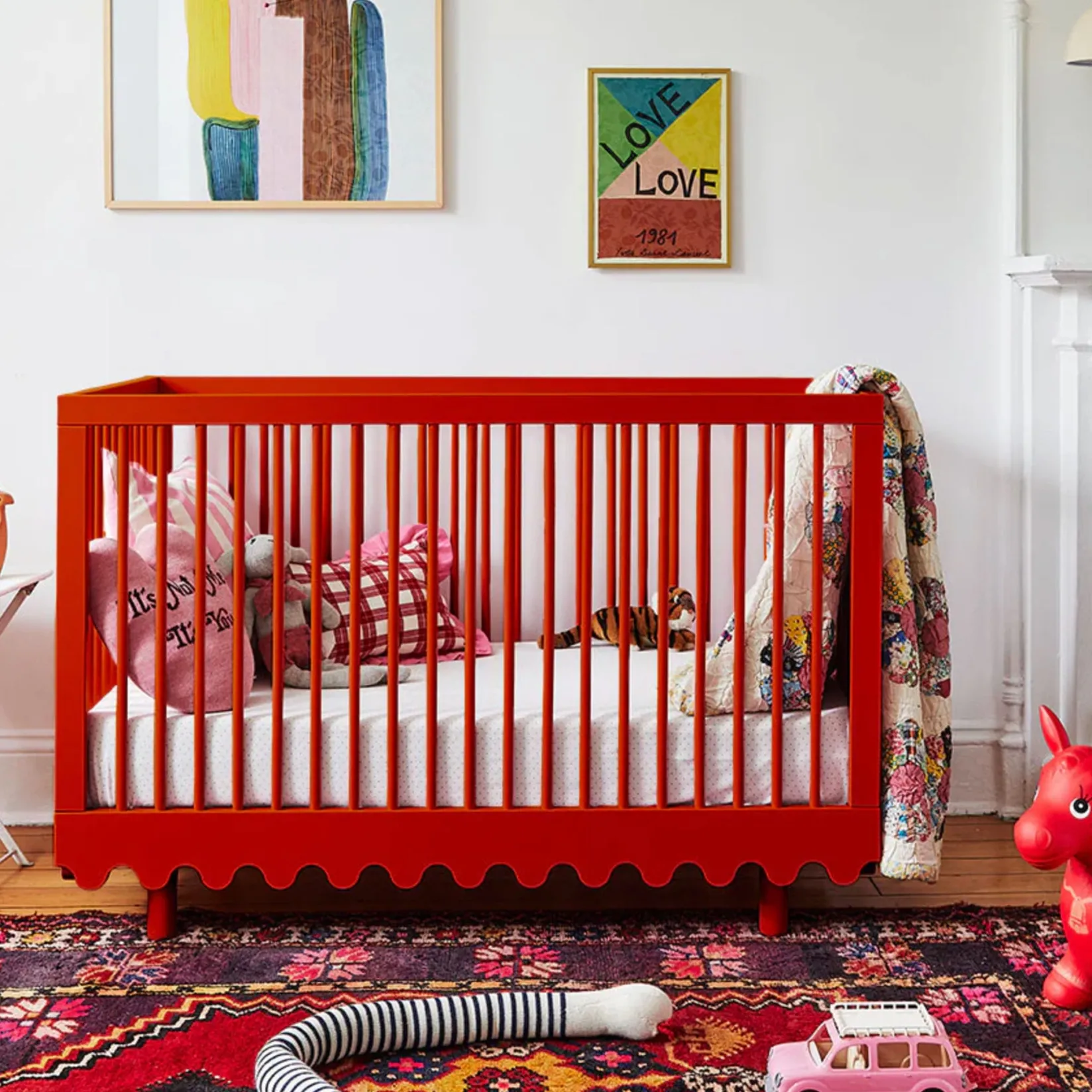 Outlet Moss Crib - Red Cribs & Mattresses|Cribs & Mattresses