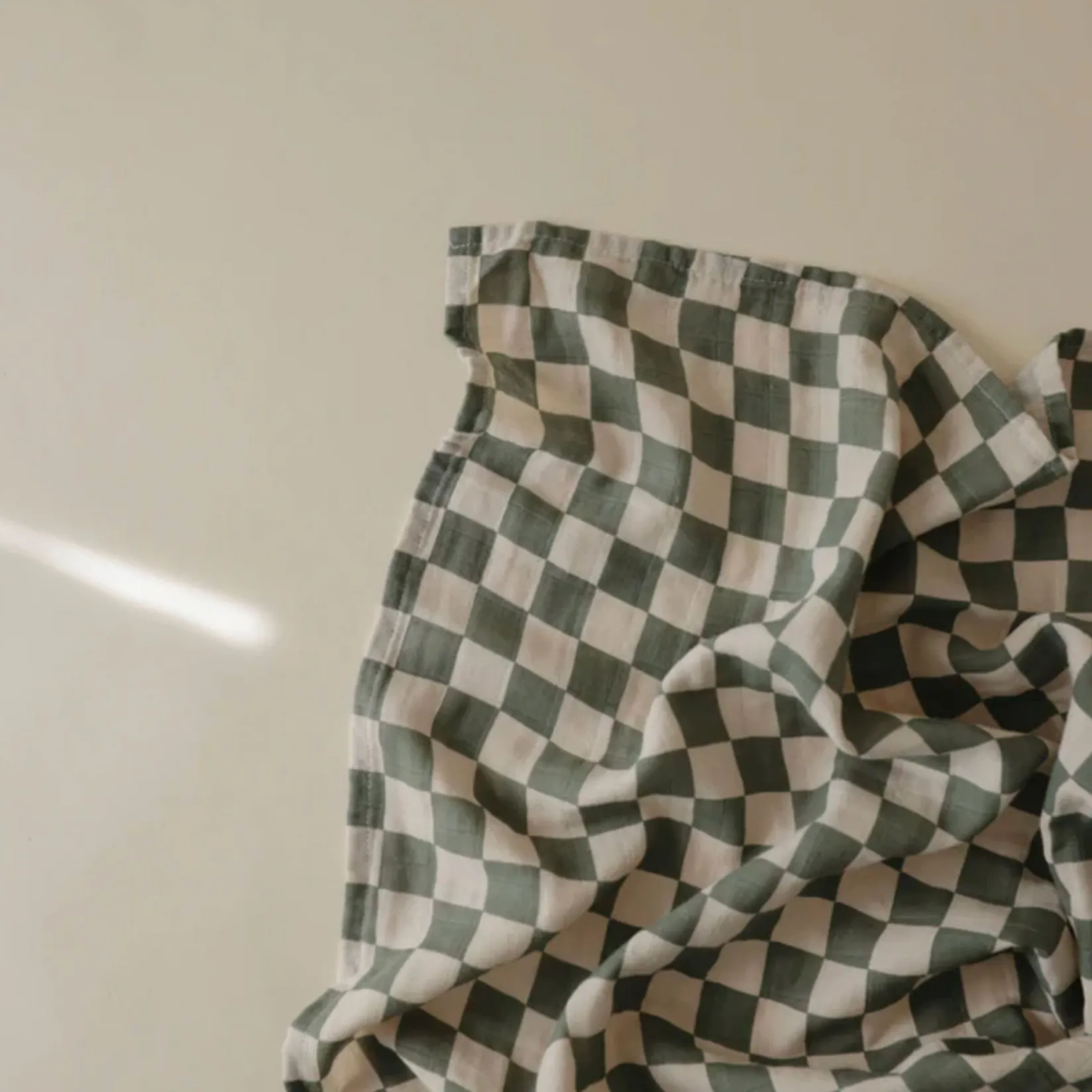 Blankets|Blankets>Mushie Muslin Swaddle Blanket - Olive Check