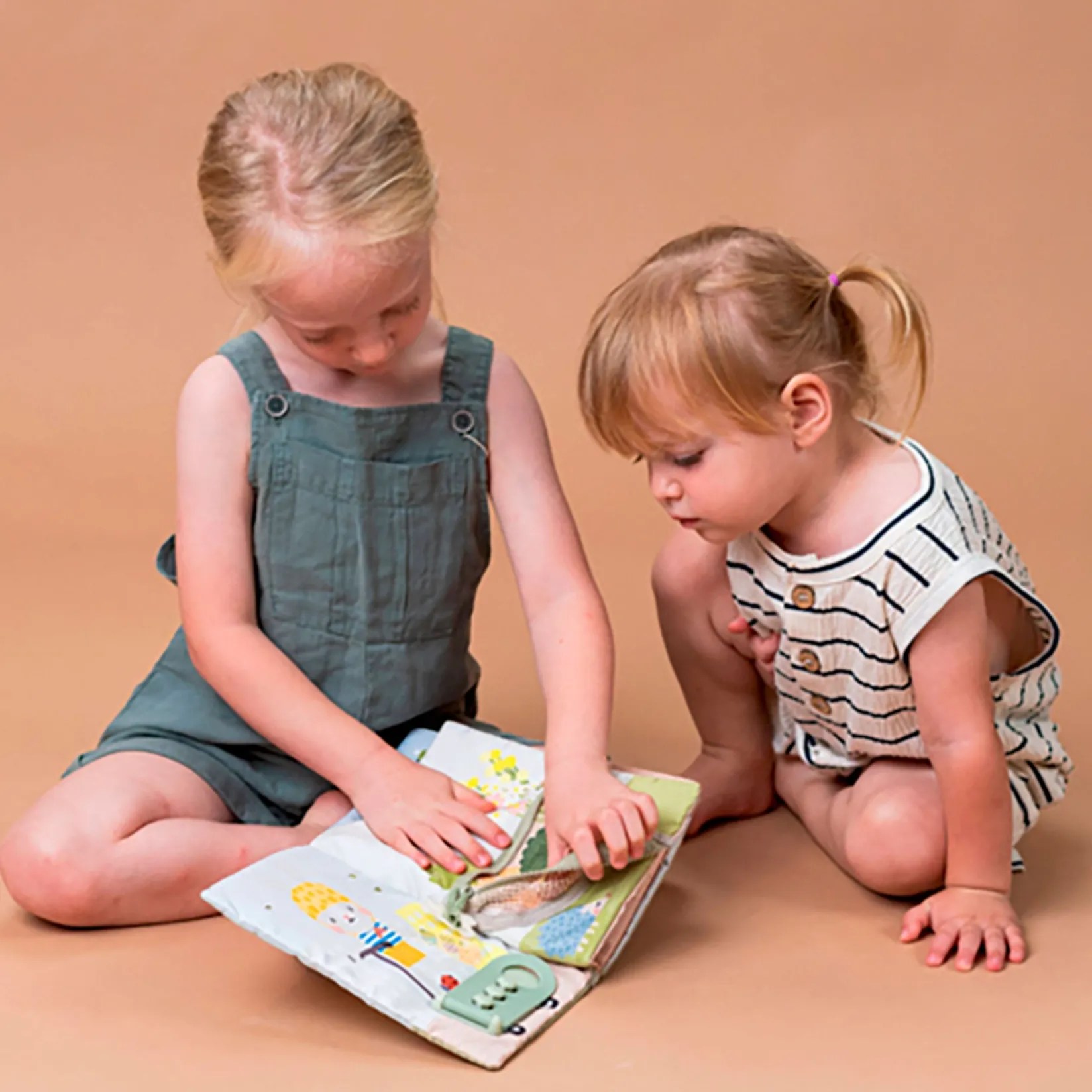 Discount My First Busy Book Developmental Toys