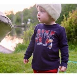 Tops><noscript><img width=