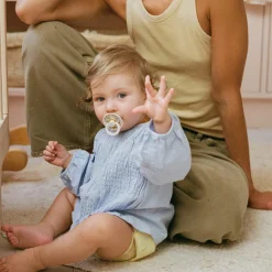 Best Pacifier (2) 6-18m - Strawberry (Size 2) Pacifiers & Clips|Pacifiers & Clips