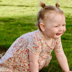 Dresses, Skirts & Outfits><noscript><img width=