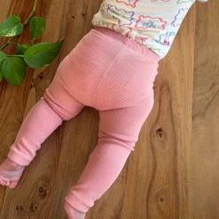 Pants|Tights And Leggings><noscript><img width=