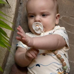 Tops><noscript><img width=