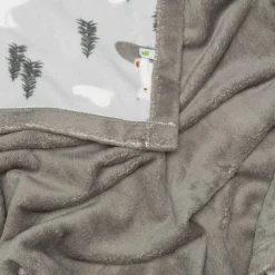 Blankets|Blankets><noscript><img width=