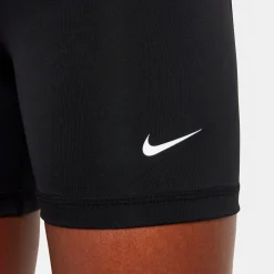 Sportswear|Shorts & Bermuda><noscript><img width=