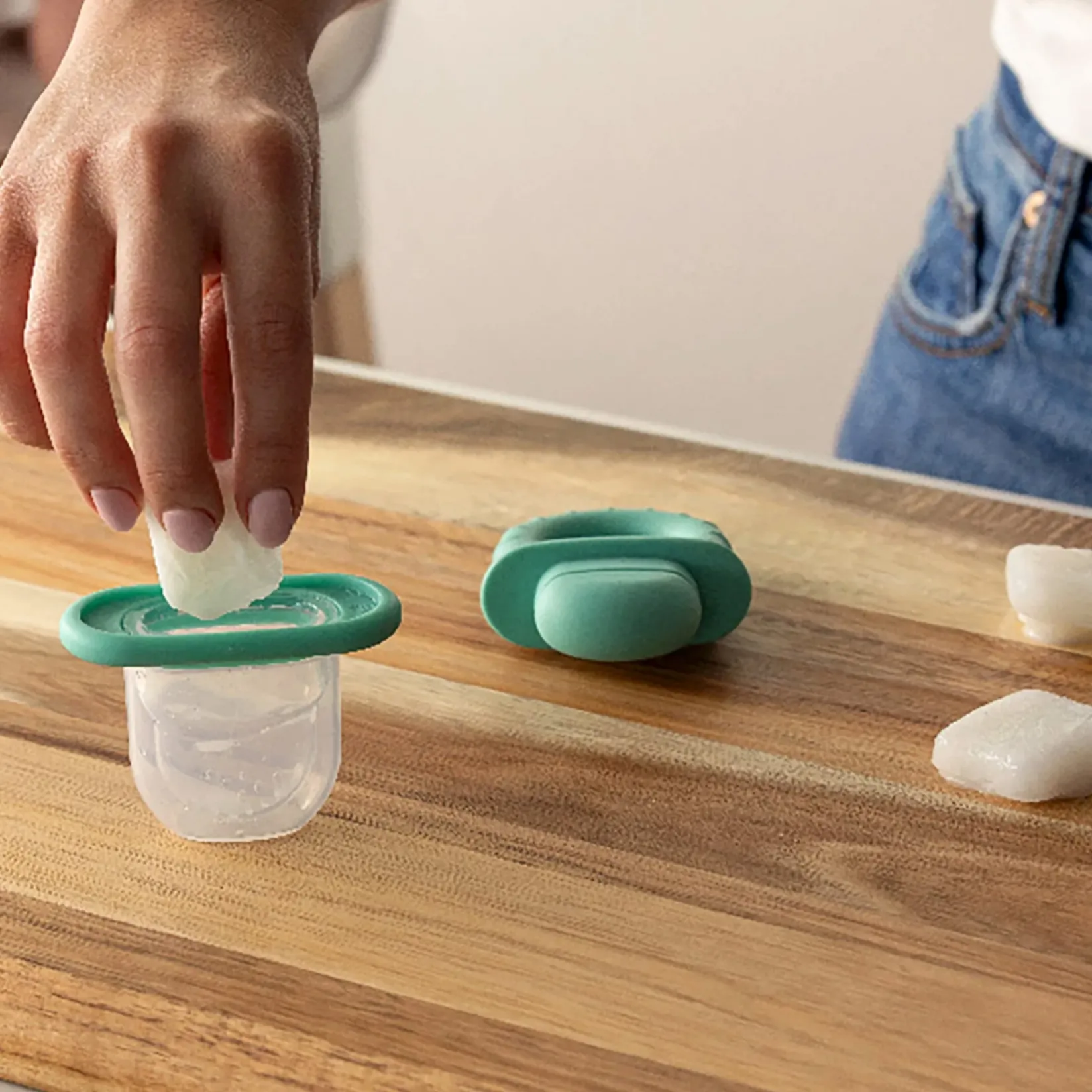 Cleaning & Food Preparation|Food Preparation>Fridababy Push Pop feeder