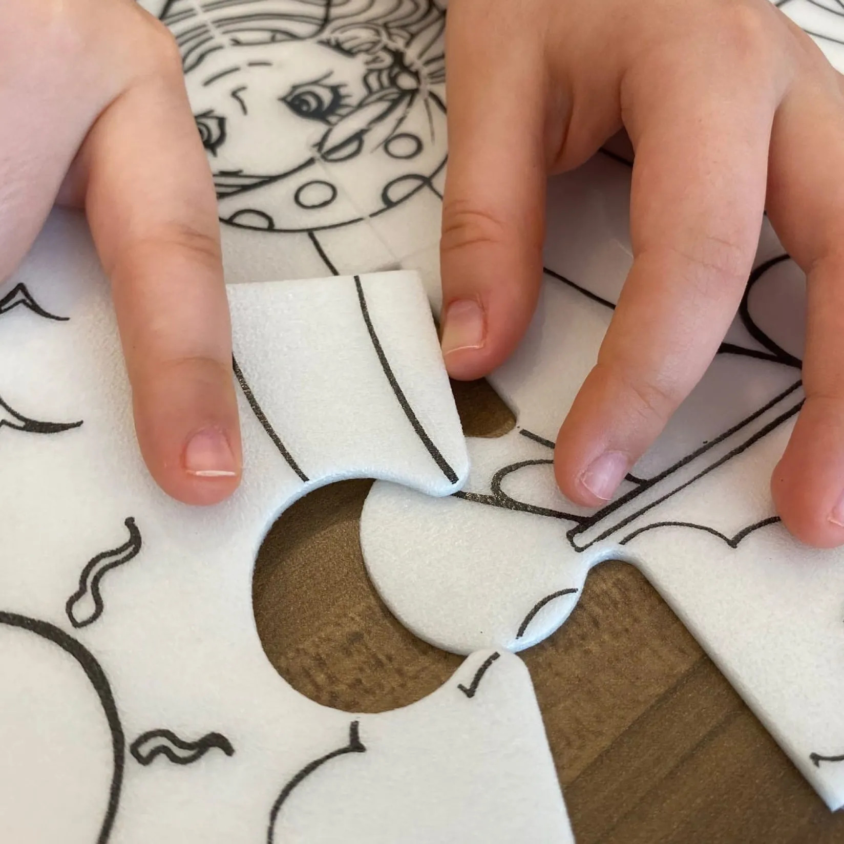 Puzzles>Funny Mat Puzzle Set to Color with Washable Markers - Pirates