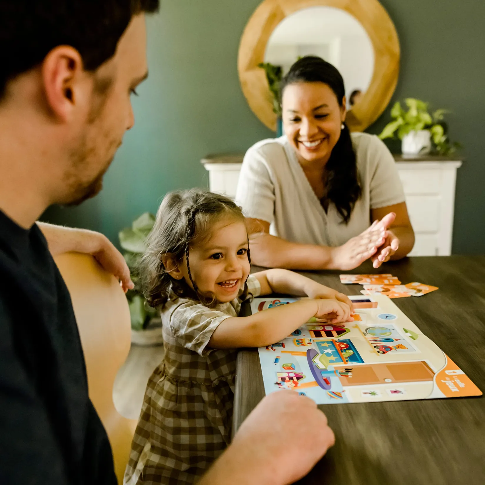 Hot Qui Cherche Quoi Où Comment? Kids Board Games