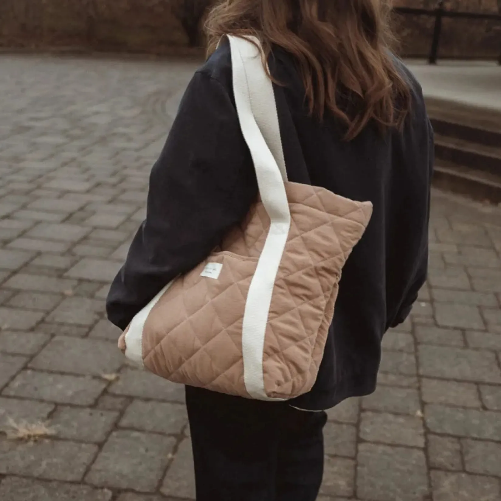 Handbags & Purses|Diaper Bags>Dans Le Sac Quilt Tote bag - Tan