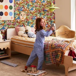 Twin, Full & Queen Beds><noscript><img width=