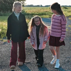 Pants & Jeans><noscript><img width=