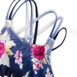 Swimsuits><noscript><img width=