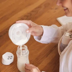 Breastfeeding|Breast Pumps><noscript><img width=