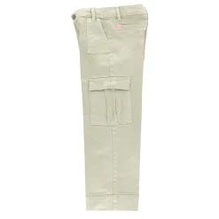 Pants & Jeans><noscript><img width=