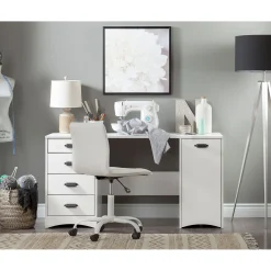 Desk><noscript><img width=