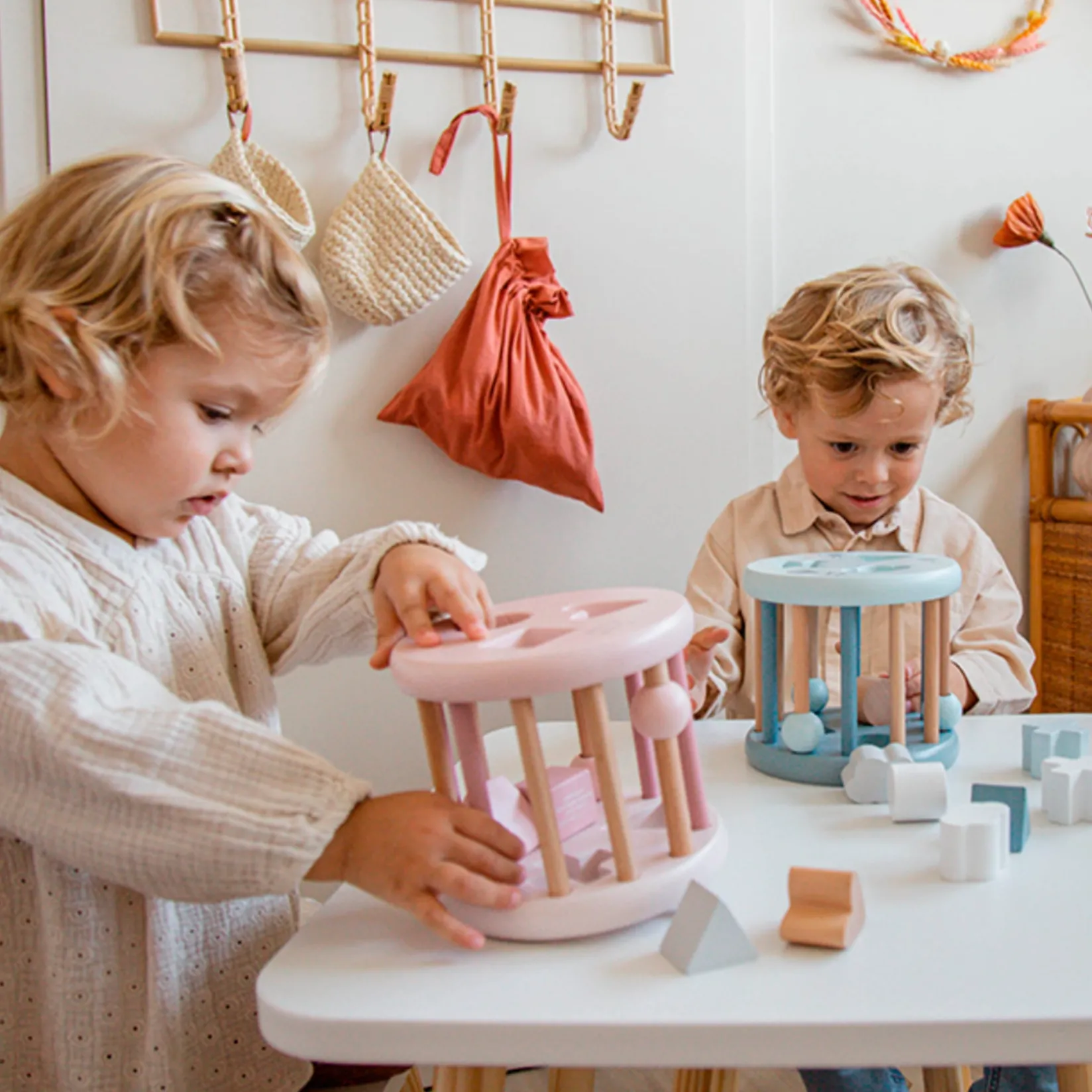 Developmental Toys>Label Label Shape Sorting Wheel - Blue