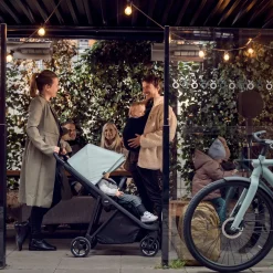 Strollers|Strollers & Trailers><noscript><img width=