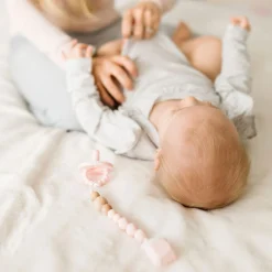 Pacifiers & Clips|Pacifiers & Clips>Loulou Lollipop Silicone Pacifier Clip - Pink