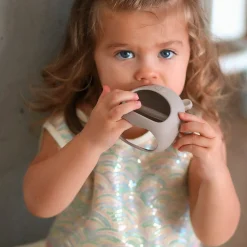 Hot Silicone Teething Mitt - Sage Bear Teething Toys