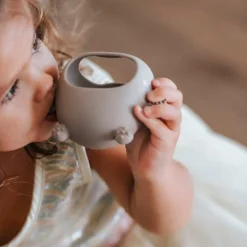 Hot Silicone Teething Mitt - Sage Bear Teething Toys