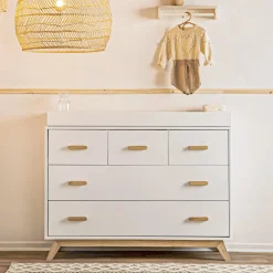Best Soho 5-Drawer Dresser - White / Natural Storage Furniture