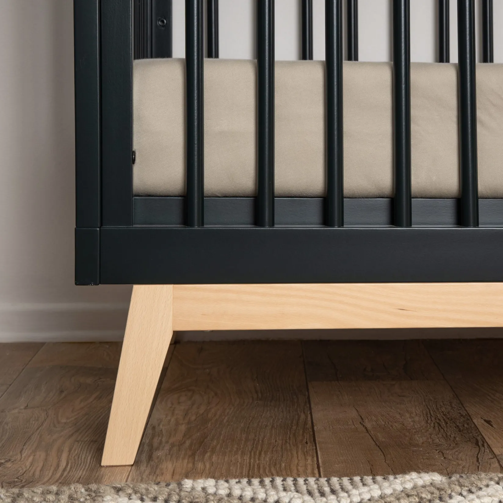 New Soho 3-in-1 Convertible Crib - Black / Natural Cribs & Mattresses|Cribs & Mattresses