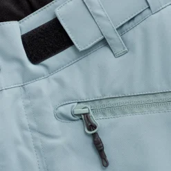 Snowsuits><noscript><img width=