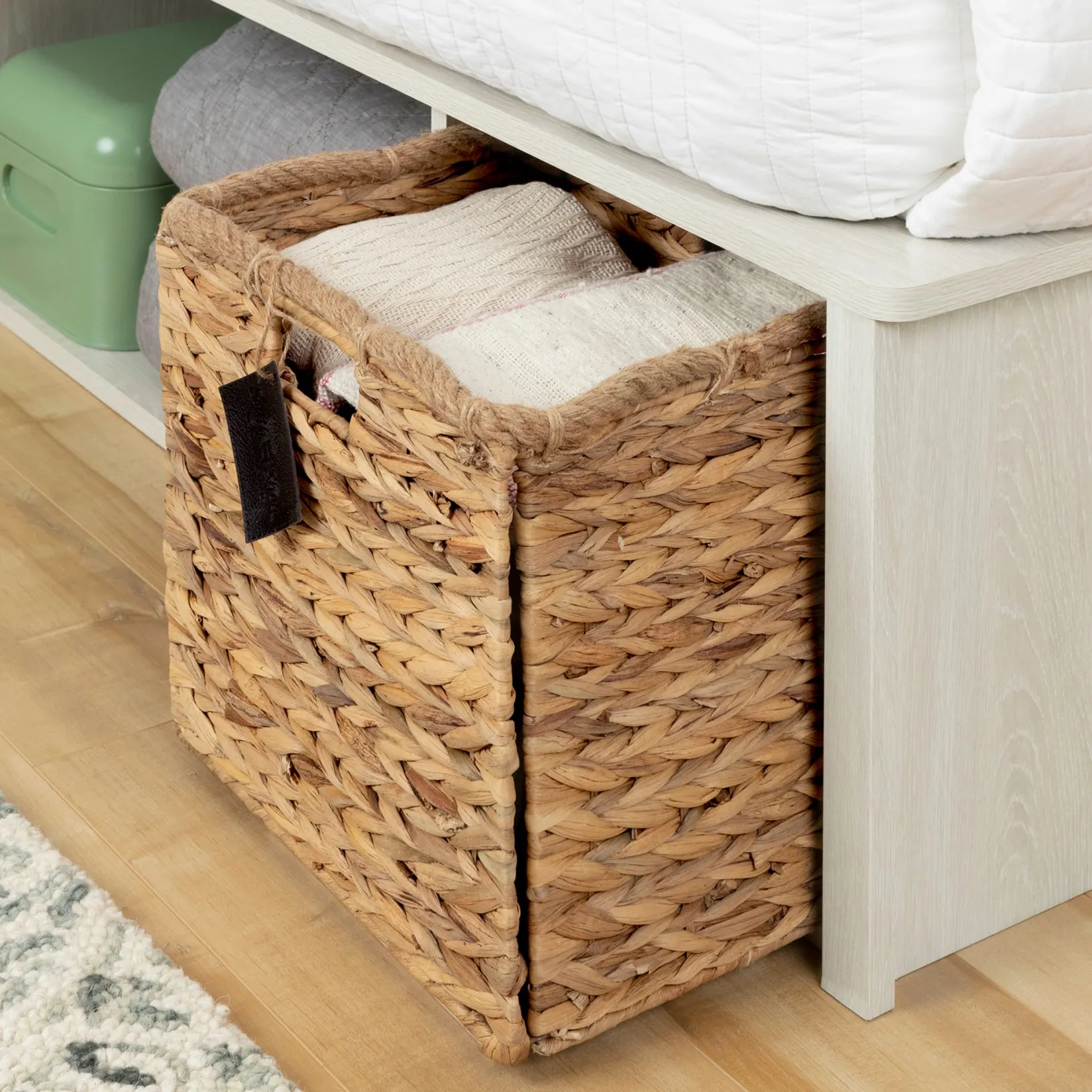 Twin, Full & Queen Beds>South Shore Storage Bed with Baskets - Avilla Winter Oak