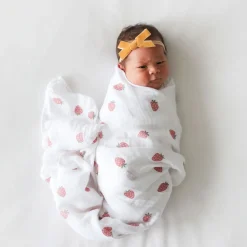 Straberries-cotton Muslin Swad Kids Blankets|Blankets