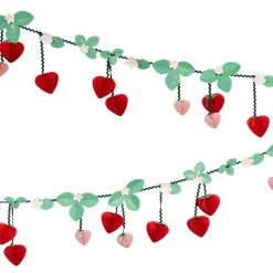 Party Supplies>Meri Meri Strawberry Garland