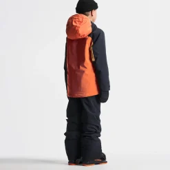 Outerwear|Coats & Jackets><noscript><img width=