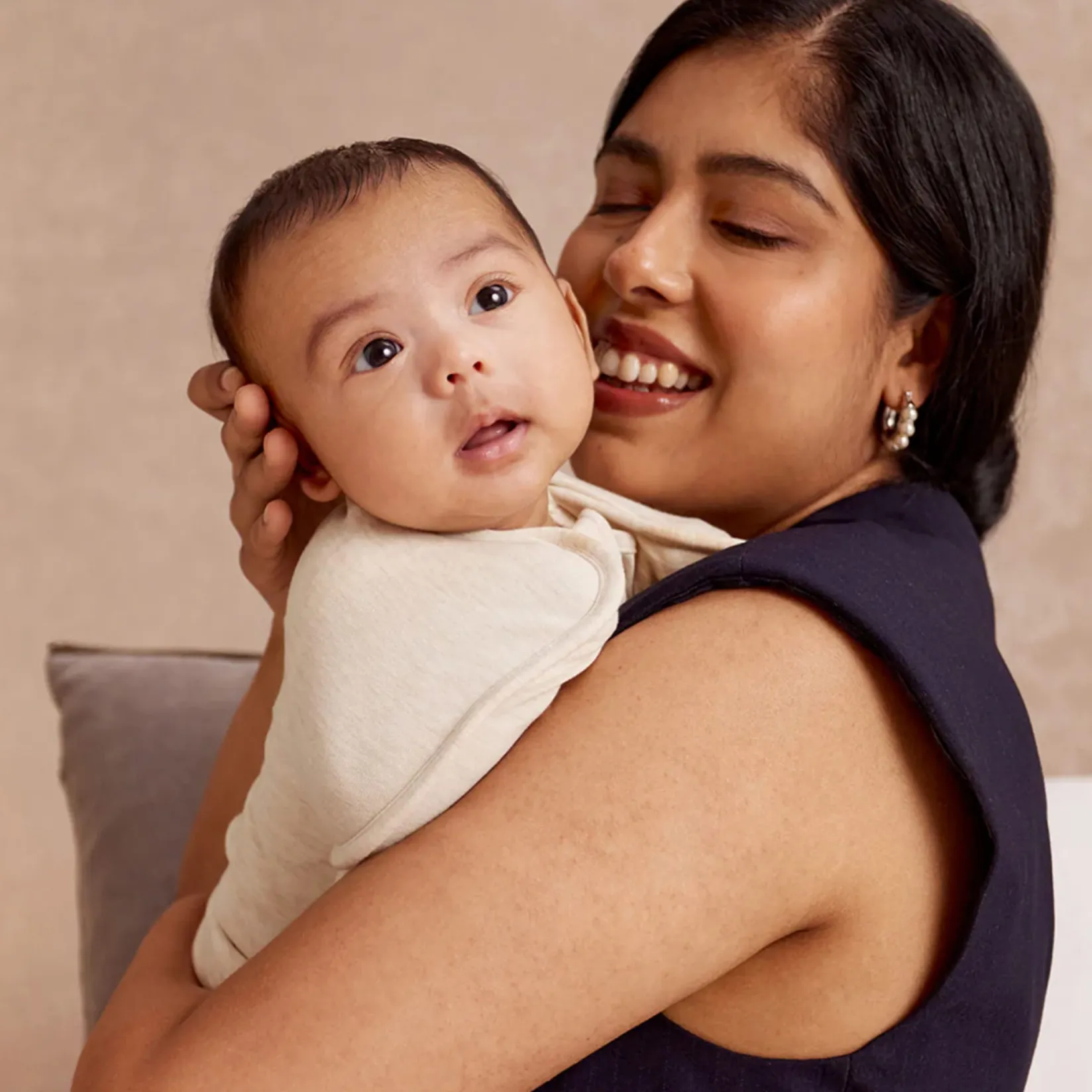 Pajamas|Sleep Bags>Love to Dream Swaddle Up Original Medium 13-19lb - Oat