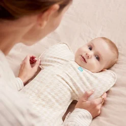 Hot Swaddle Up Original Newborn 5-8.5lb - Houndstooth Pajamas|Sleep Bags