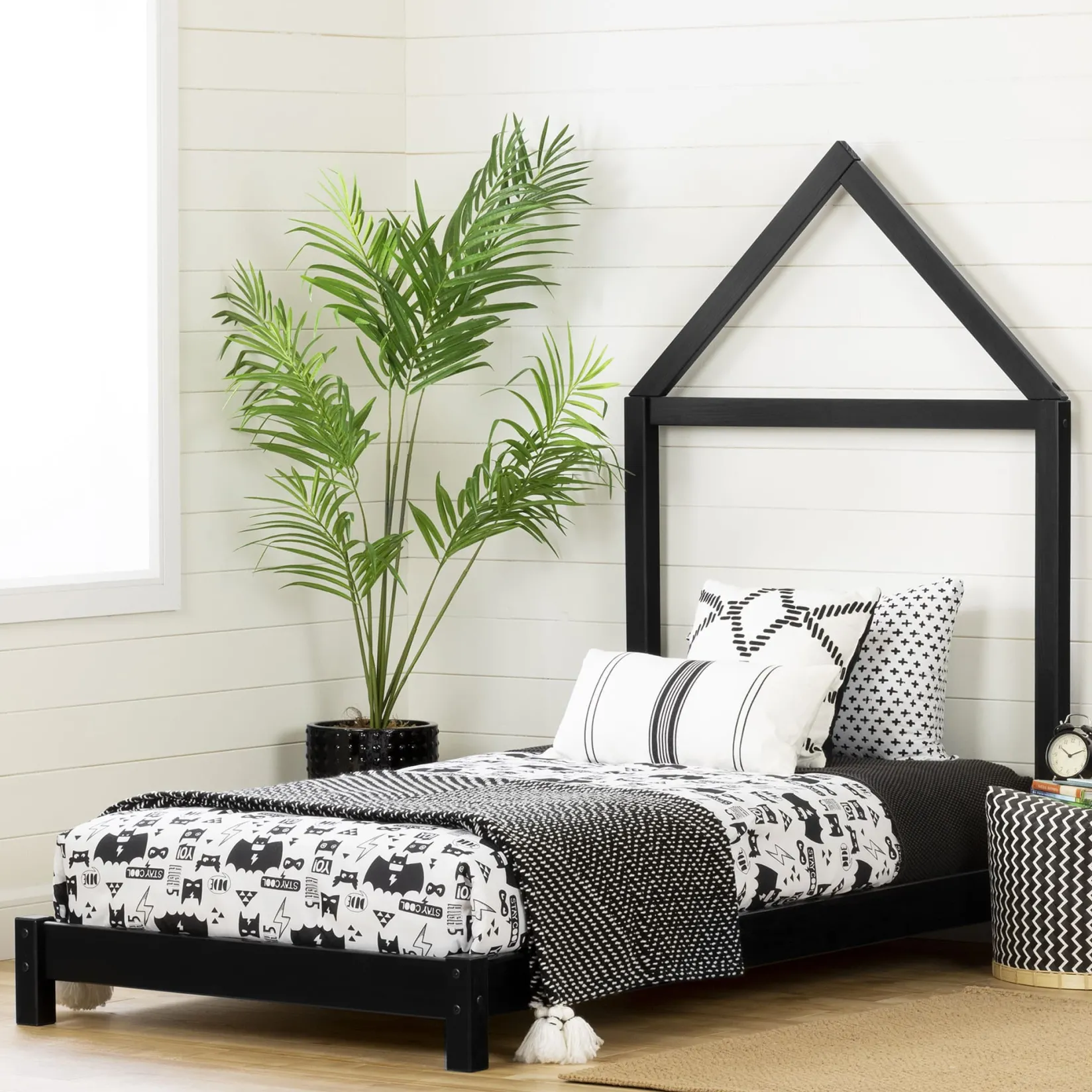 Twin, Full & Queen Beds>South Shore Sweedi Bed with House Bed Frame Headboard - Matte Black