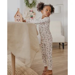 Pajamas & Bathrobes><noscript><img width=