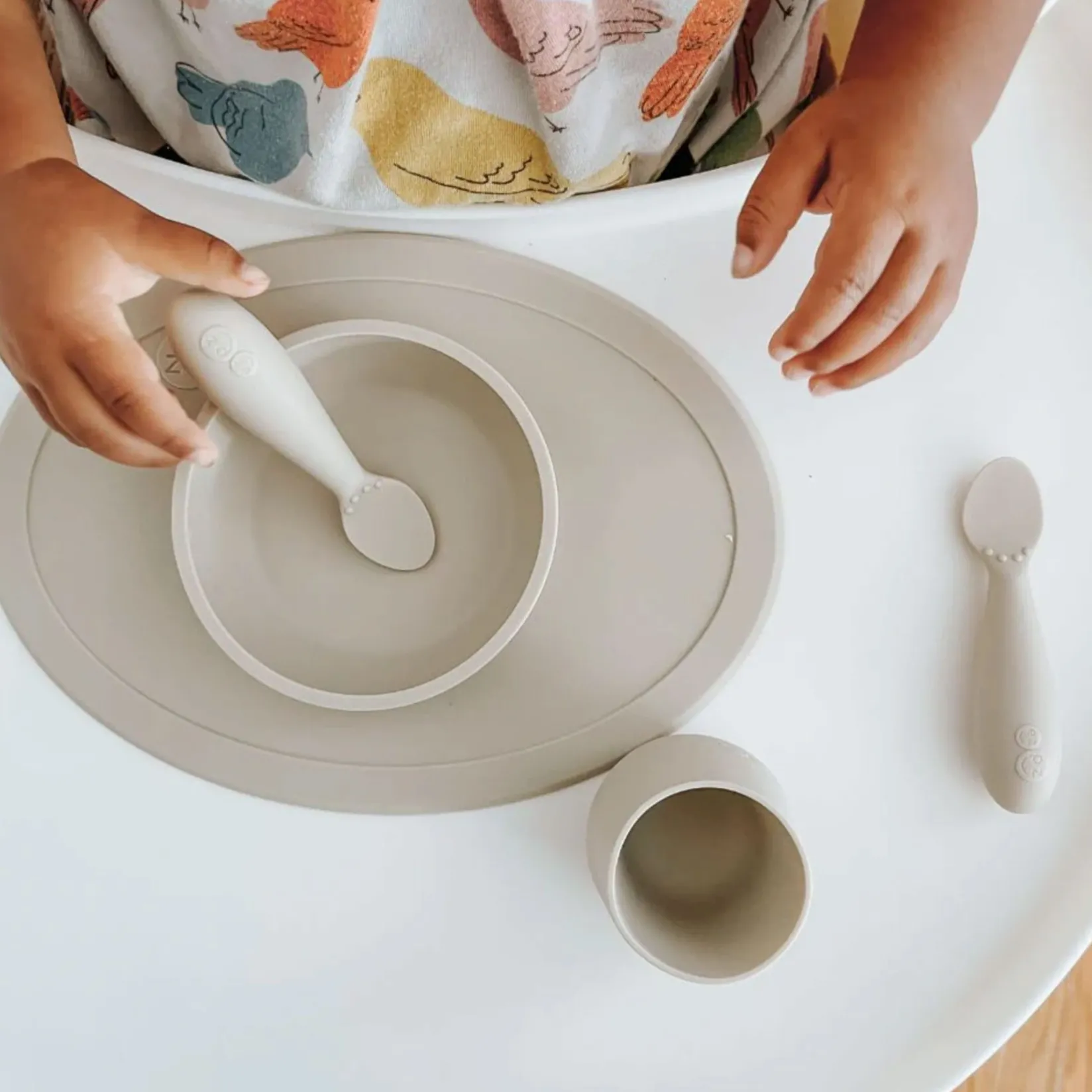 Tableware|Plates & Placemats>EZ PZ Fun Tiny Cup - Oat