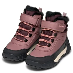 Mid-Season Boots><noscript><img width=