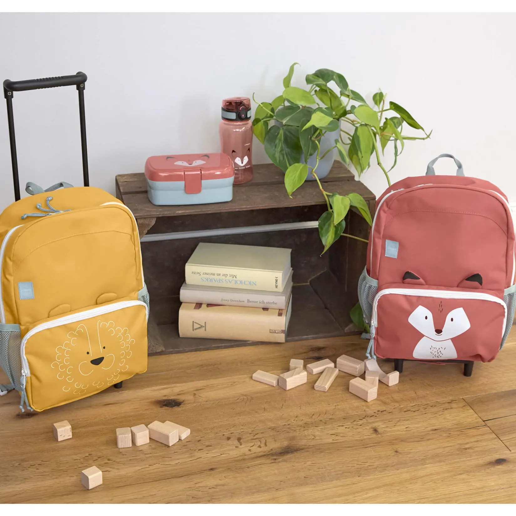 Travel Accessories|Outdoors & Travel>Lassig Trolley Backpack - About Friends Lion