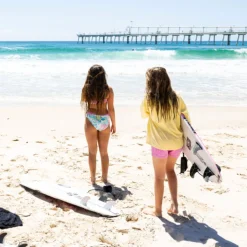 Swimsuits><noscript><img width=