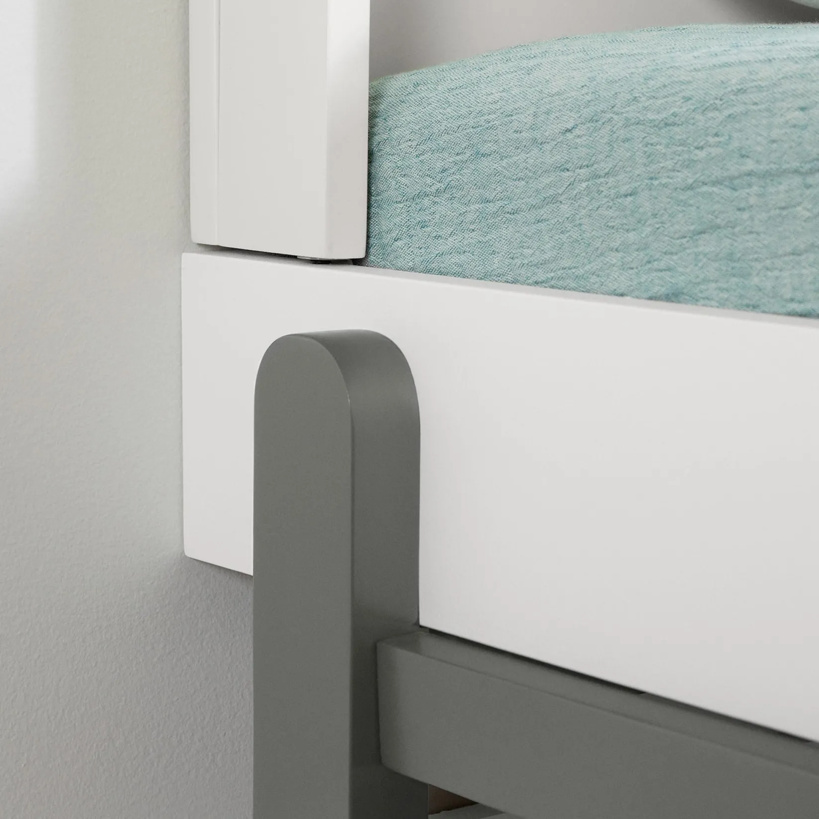 Twin, Full & Queen Beds>South Shore Twin Bed - Bebble Soft Gray and White