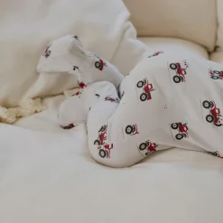 Pajamas|Pyjamas><noscript><img width=