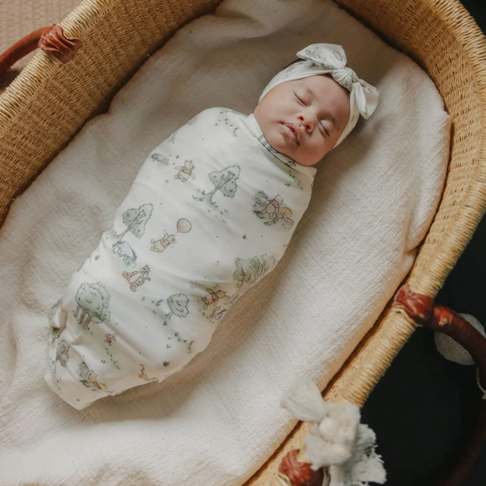 Blankets|Blankets>Copper Pearl Winnie Swaddle Blanket- Hundred Acre Wood
